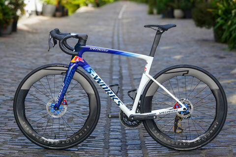 Trek Project One Domane with Vectors